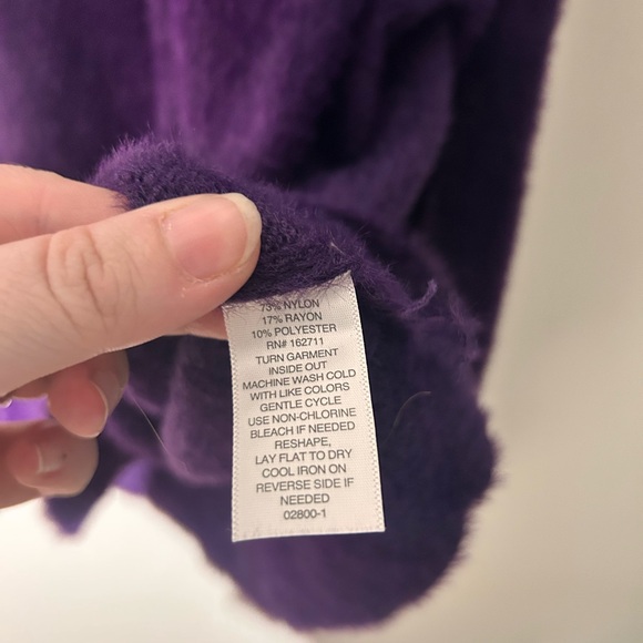 Liz Claiborne Women's Deep Purple Sweater - Picture 9 of 11